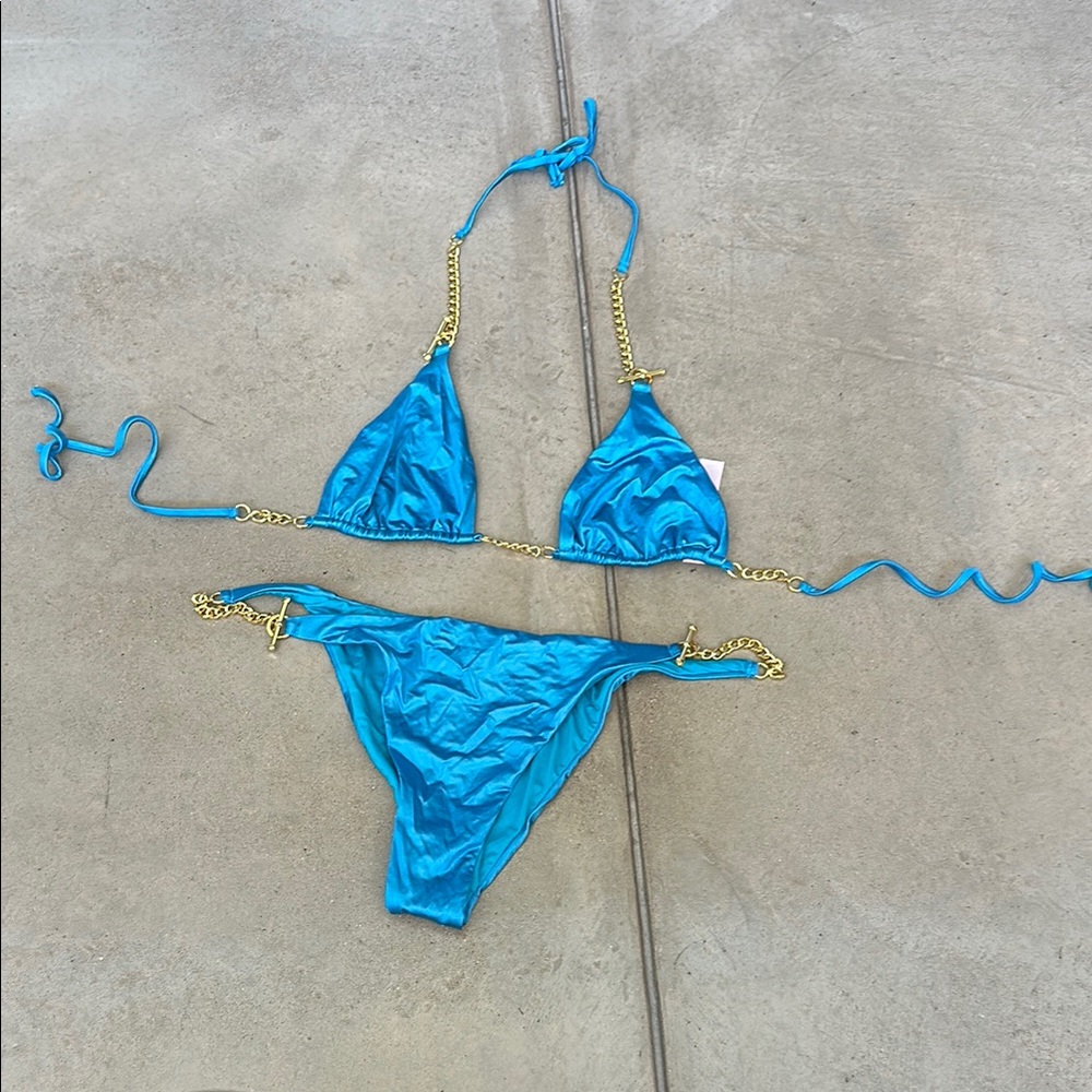 AGENT PROVOCATEUR- SZE 3- bikini- worn once - blue